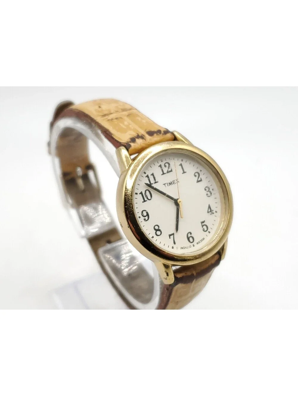 Vintage 1986 Timex Quartz Watch Womens New Battery Gold Tone 30mm